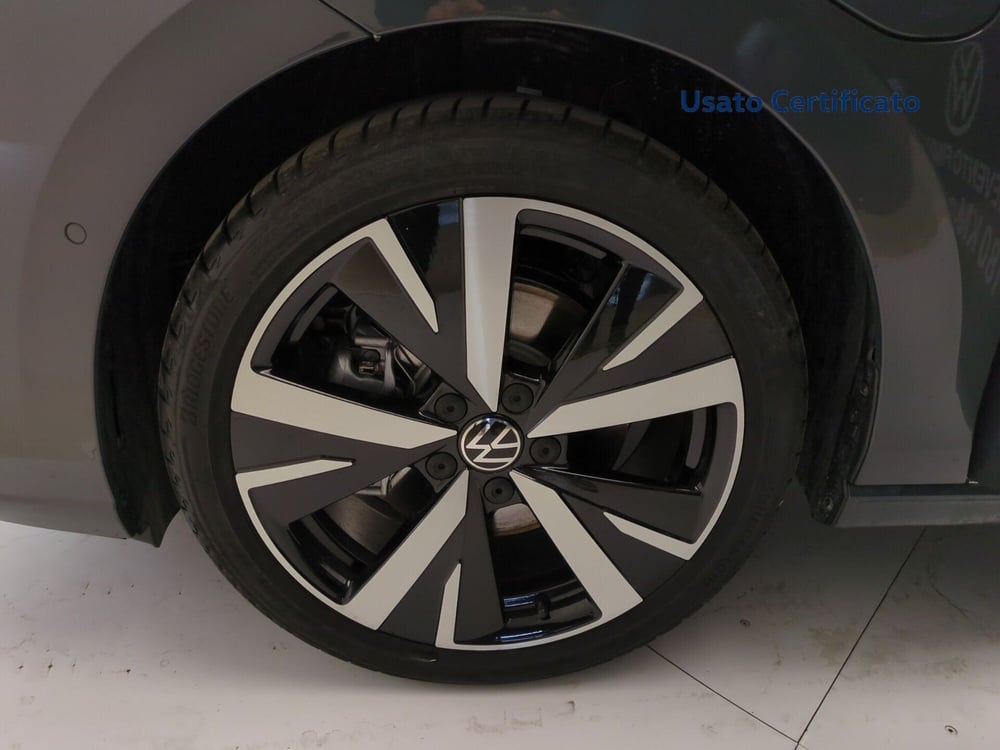 Volkswagen Golf nuova a Avellino (11)
