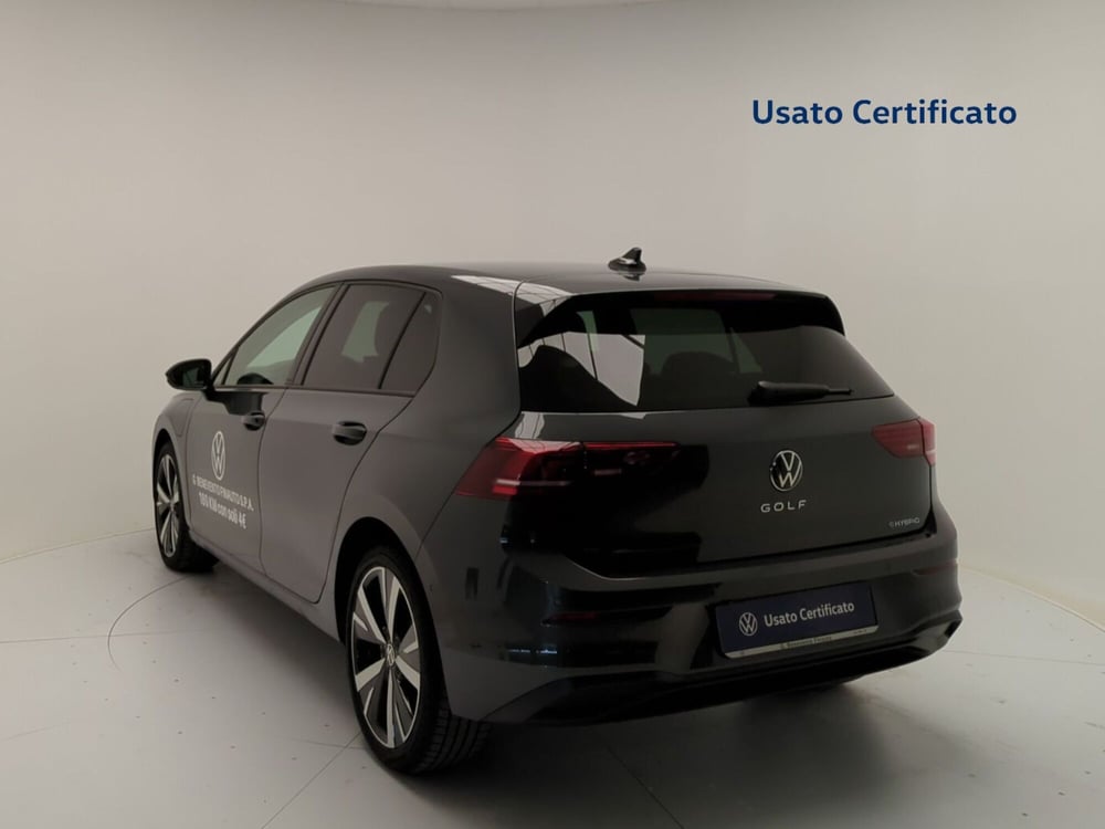 Volkswagen Golf nuova a Avellino (5)