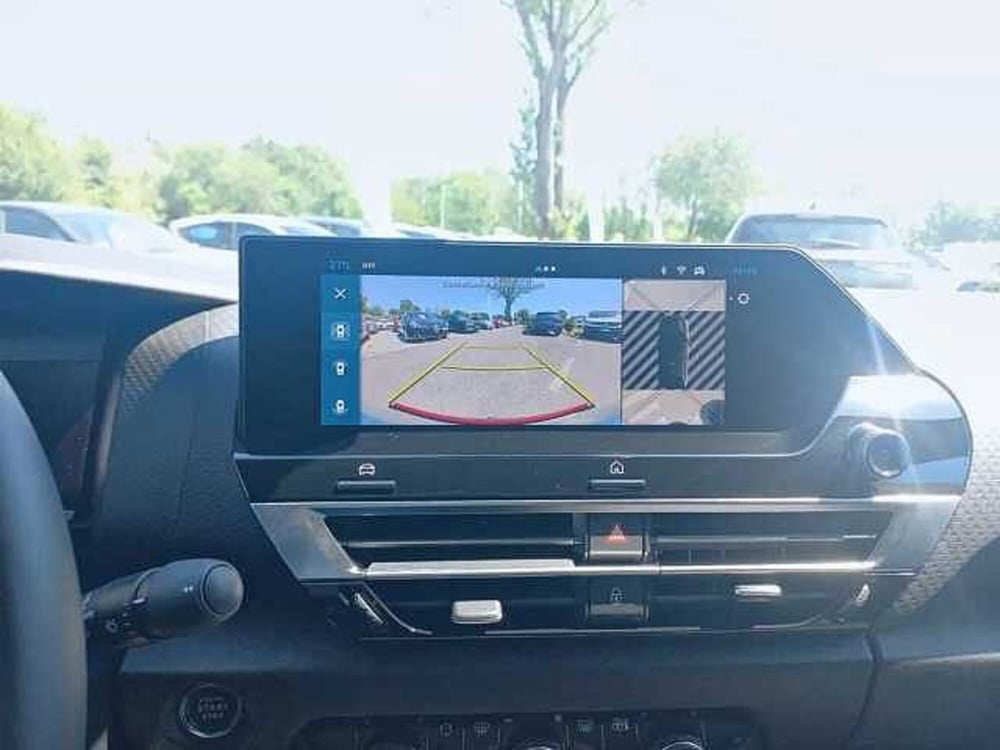Citroen C4 nuova a Roma (14)