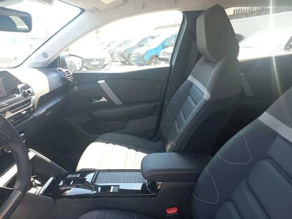 Citroen C4 nuova a Roma (9)