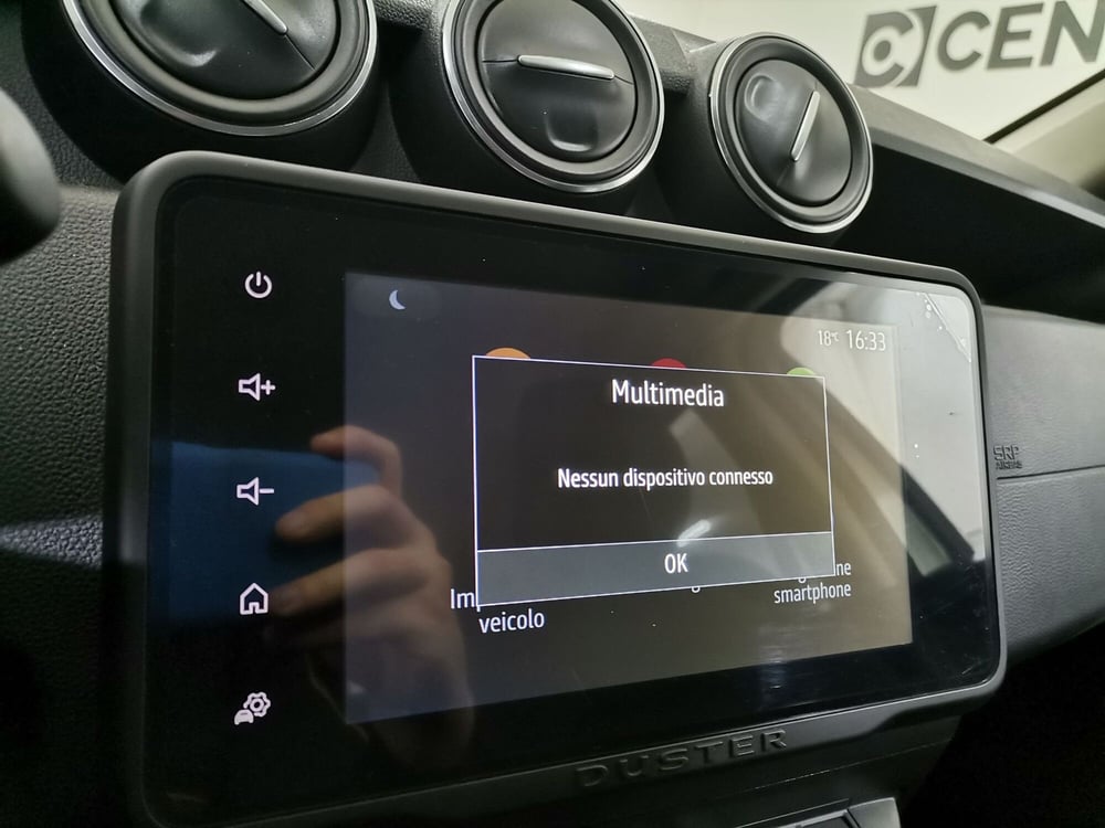 Dacia Duster usata a Salerno (13)