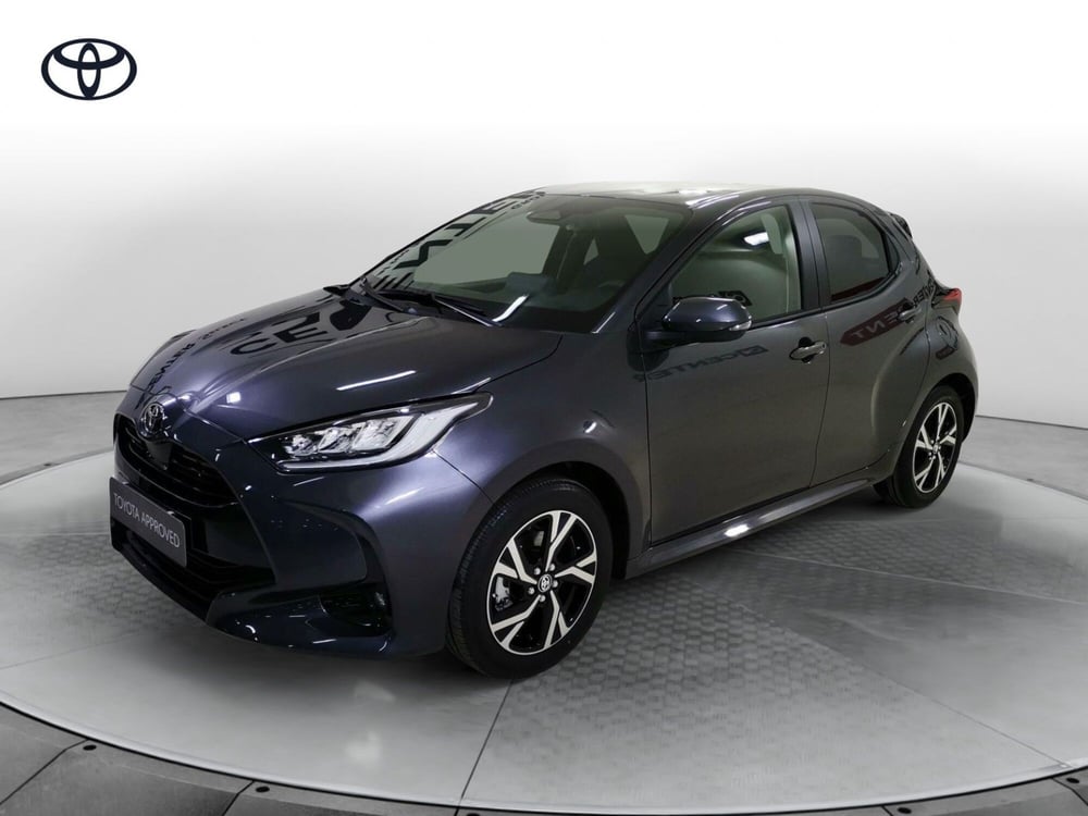 Toyota Yaris nuova a Salerno