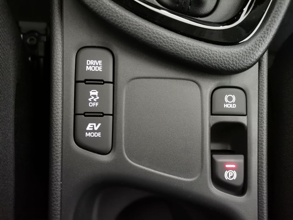Toyota Yaris nuova a Salerno (20)