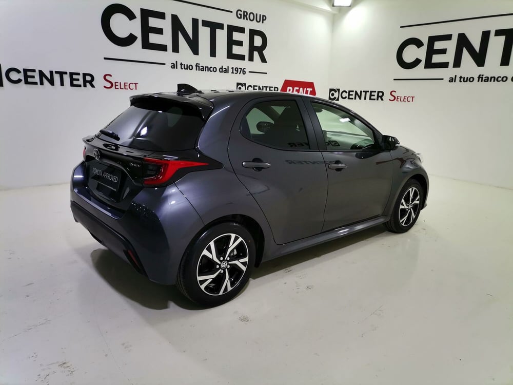 Toyota Yaris nuova a Salerno (6)