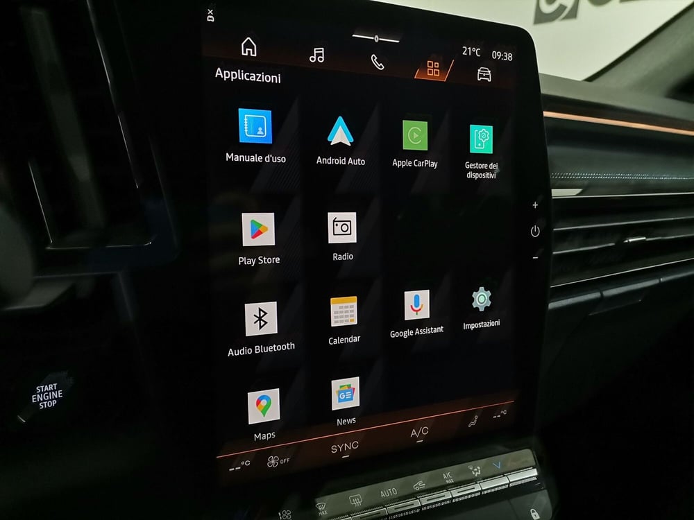Renault Austral nuova a Salerno (15)