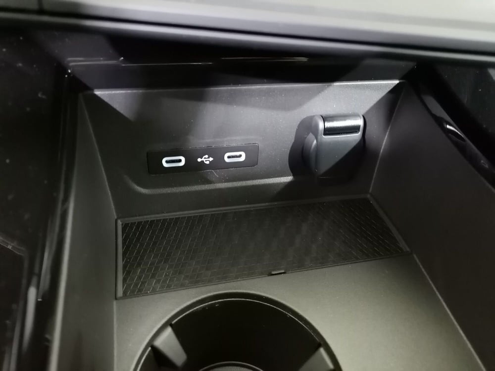 Renault Austral nuova a Salerno (18)