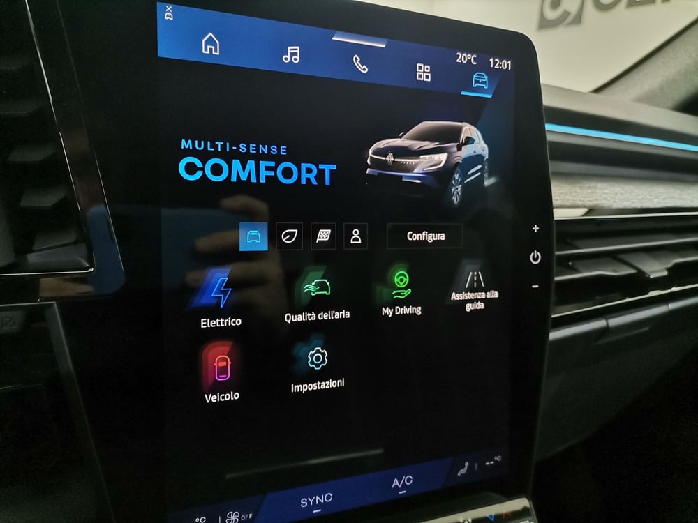 Renault Austral nuova a Salerno (17)