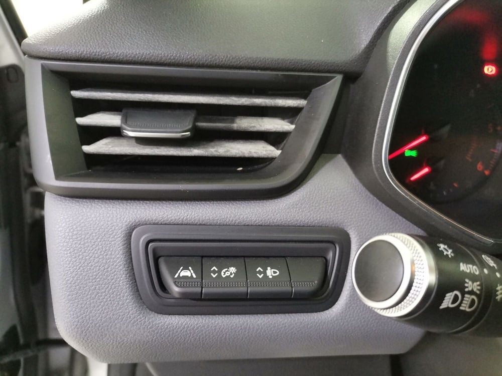 Renault Clio usata a Salerno (16)