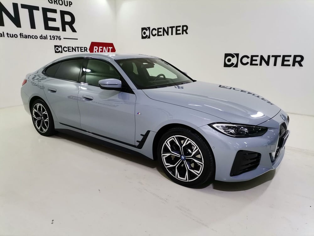 BMW i4 usata a Salerno (3)