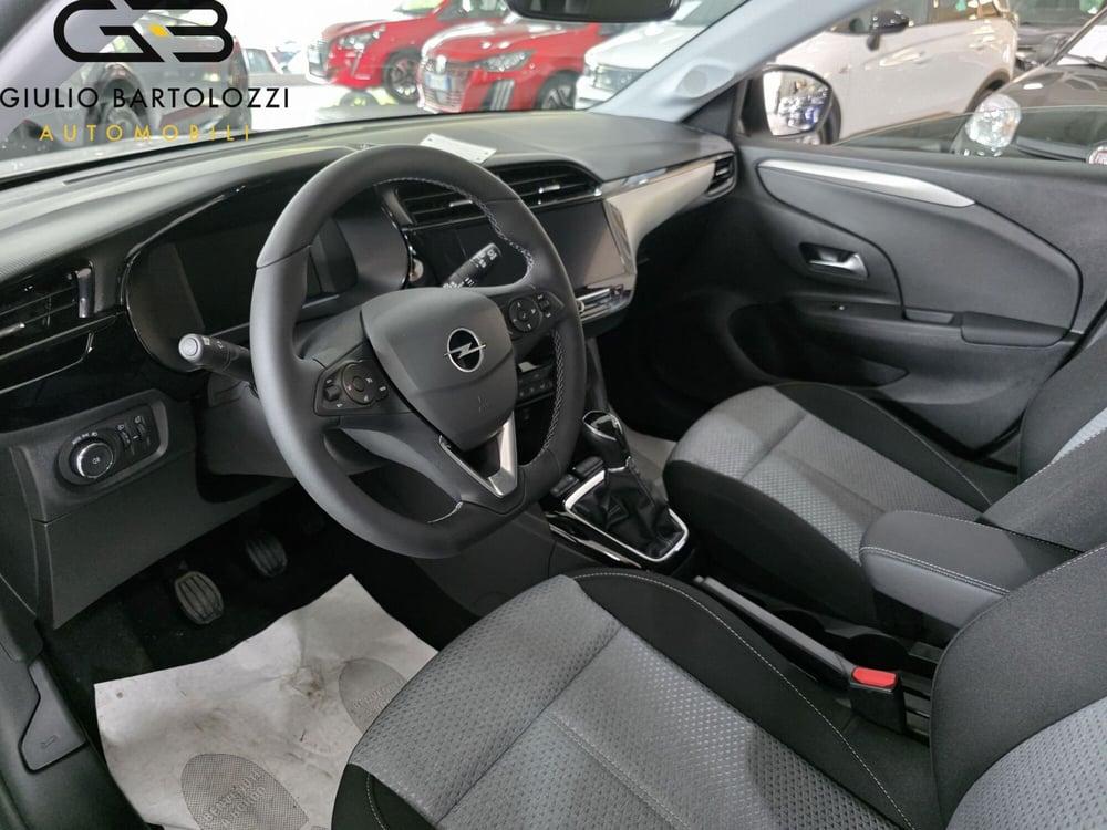Opel Corsa nuova a Prato (6)