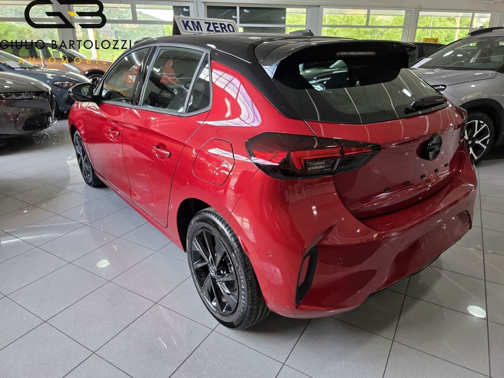 Opel Corsa nuova a Prato (4)