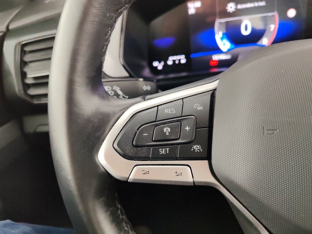 Volkswagen T-Cross usata a Massa-Carrara (14)