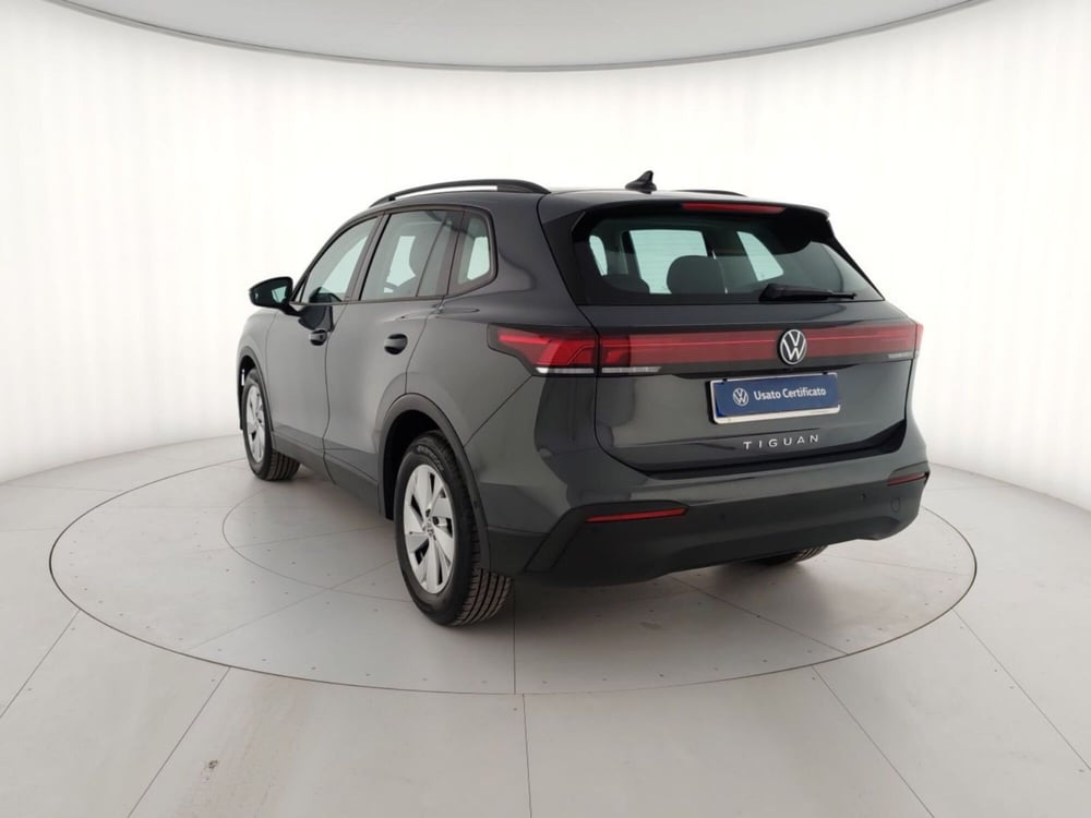 Volkswagen Tiguan usata a Massa-Carrara (2)