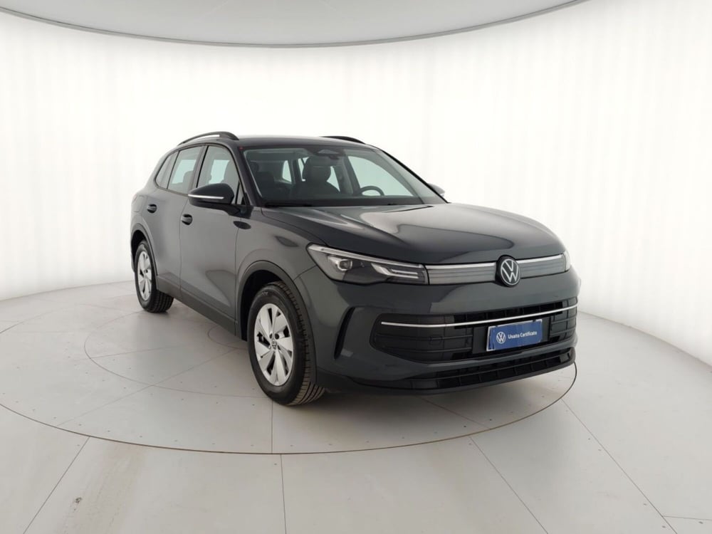 Volkswagen Tiguan usata a Massa-Carrara (4)