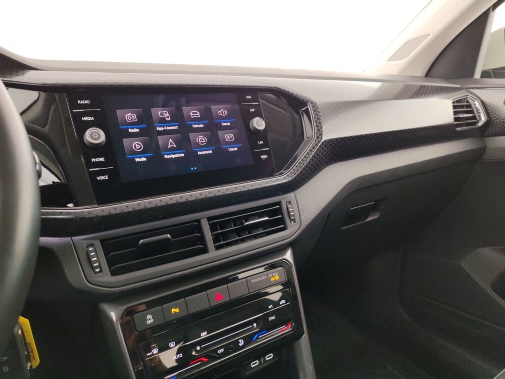 Volkswagen T-Cross usata a Massa-Carrara (12)