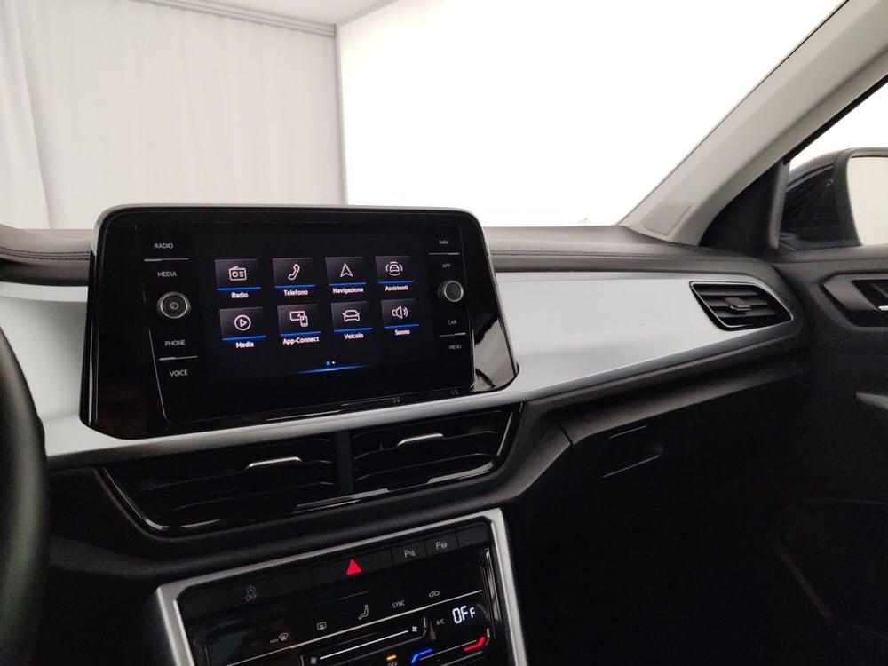 Volkswagen T-Roc usata a Massa-Carrara (15)