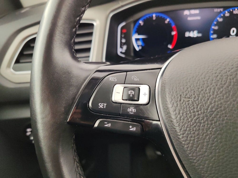 Volkswagen T-Roc usata a Massa-Carrara (14)