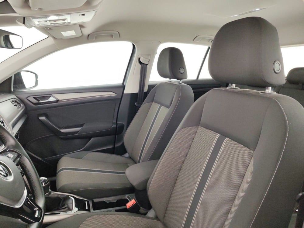 Volkswagen T-Roc usata a Massa-Carrara (9)