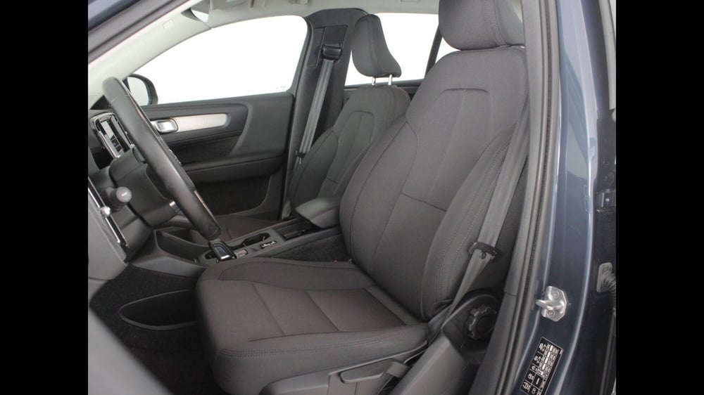 Volvo XC40 usata a Palermo (10)