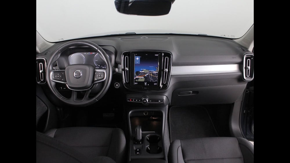Volvo XC40 usata a Palermo (5)