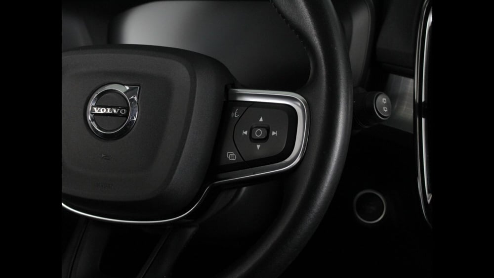Volvo XC40 usata a Palermo (7)