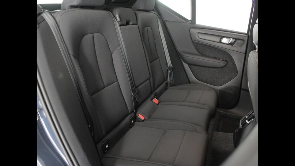 Volvo XC40 usata a Palermo (9)
