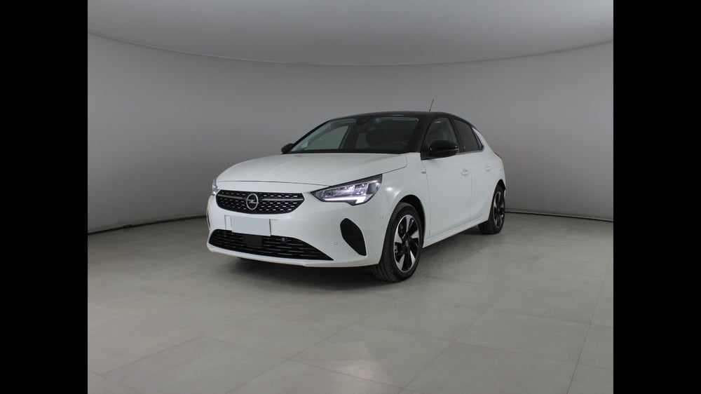 Opel Corsa-e nuova a Palermo