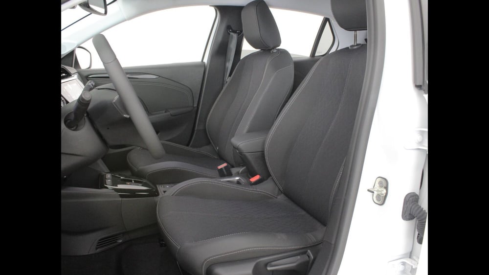 Opel Corsa-e nuova a Palermo (17)