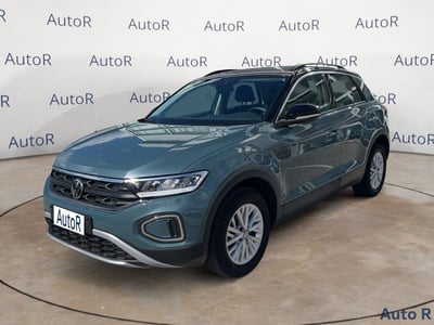 Volkswagen T-Roc 1.5 tsi Life dsg del 2024 usata a Tito
