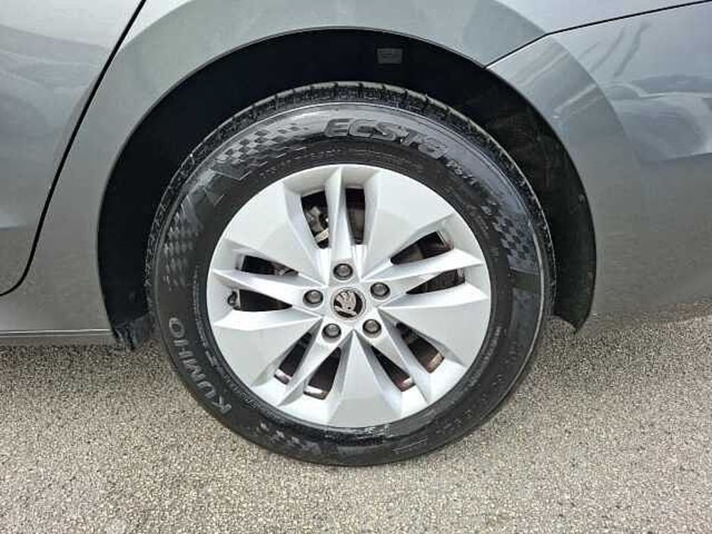 Skoda Octavia Station Wagon usata a Ancona (15)