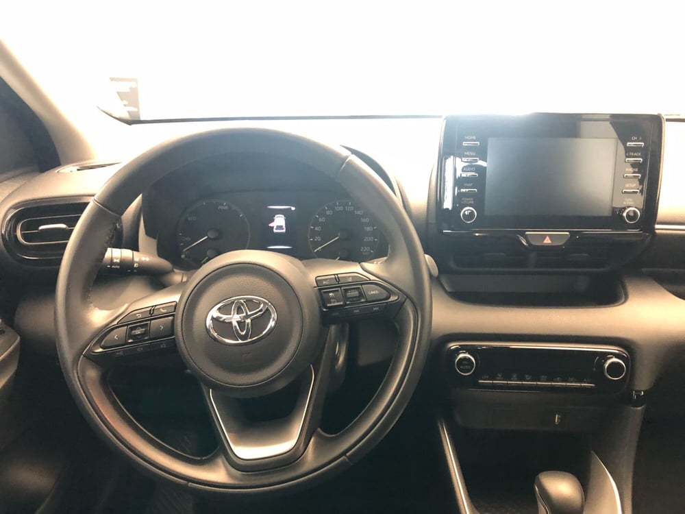 Toyota Yaris usata a Bergamo (10)
