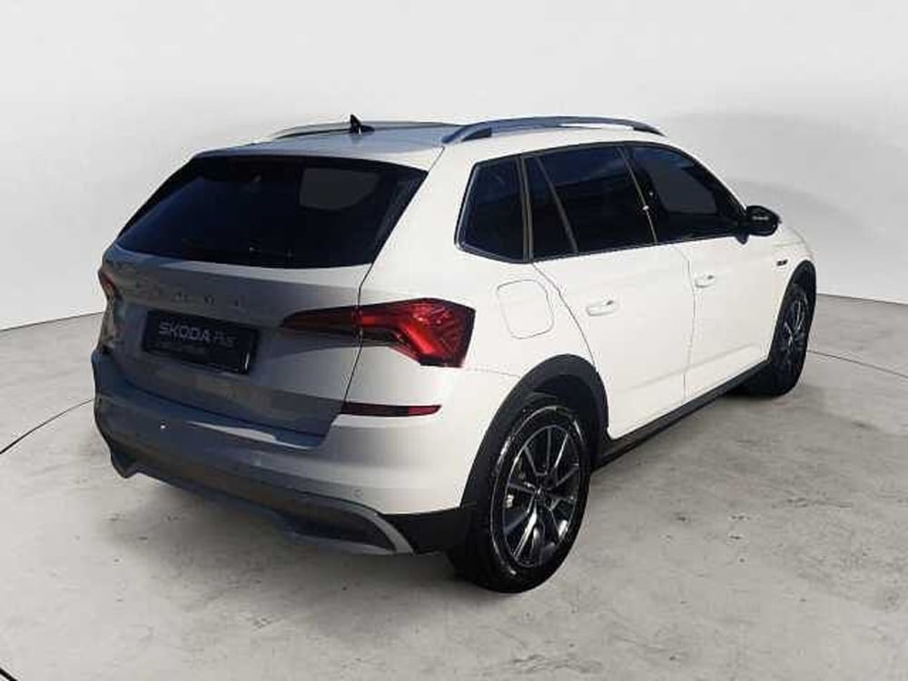Skoda Kamiq nuova a Ancona (5)