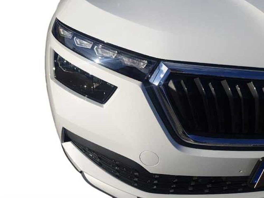 Skoda Kamiq nuova a Ancona (9)