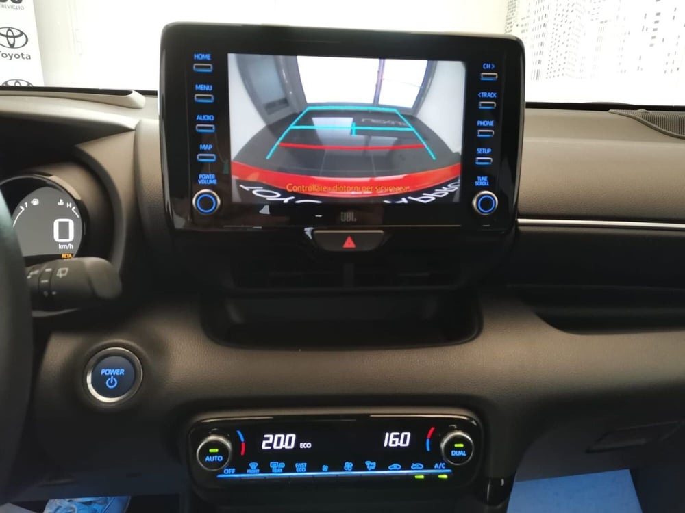 Toyota Yaris usata a Bergamo (14)