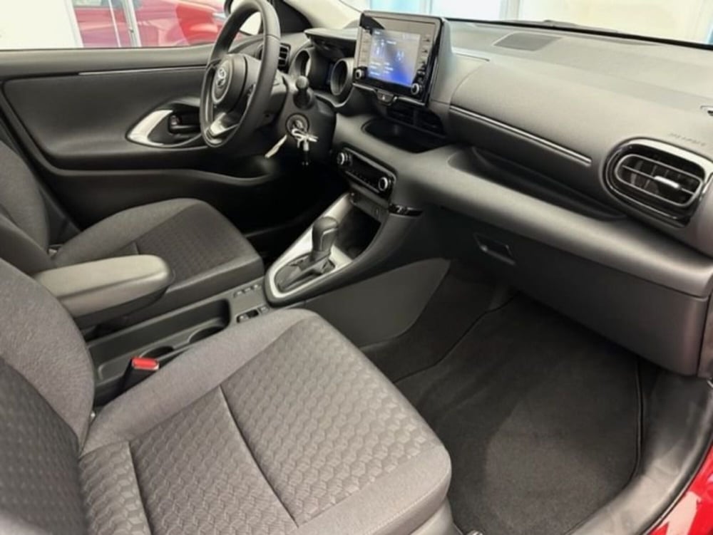 Toyota Yaris usata a Bergamo (14)