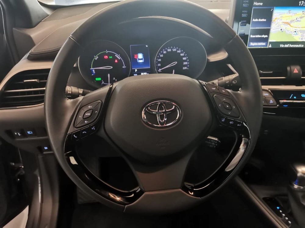 Toyota Toyota C-HR usata a Bergamo (15)