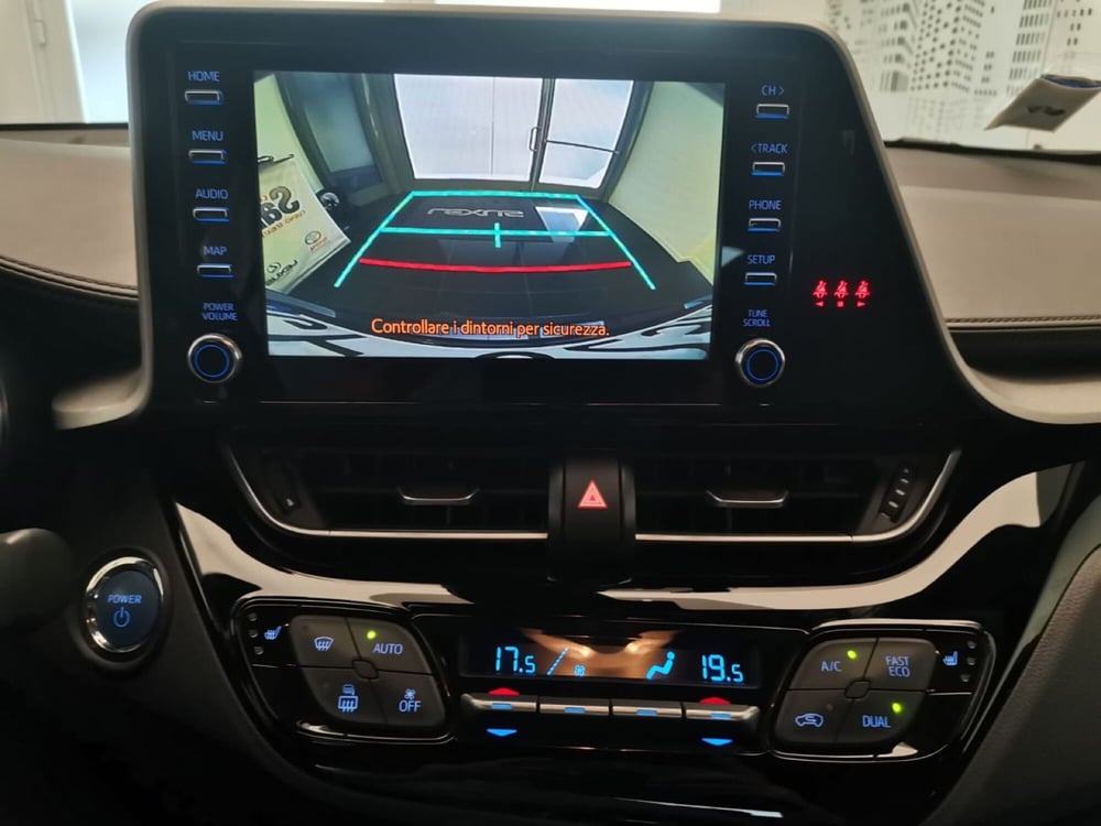 Toyota Toyota C-HR usata a Bergamo (16)