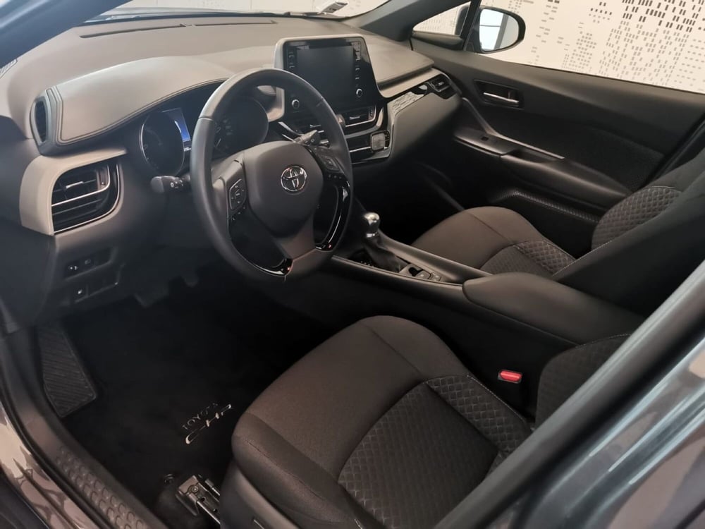 Toyota Toyota C-HR usata a Bergamo (17)