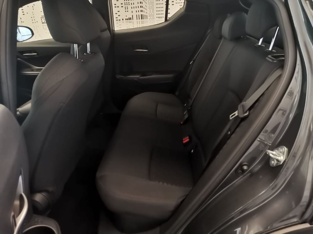 Toyota Toyota C-HR usata a Bergamo (18)