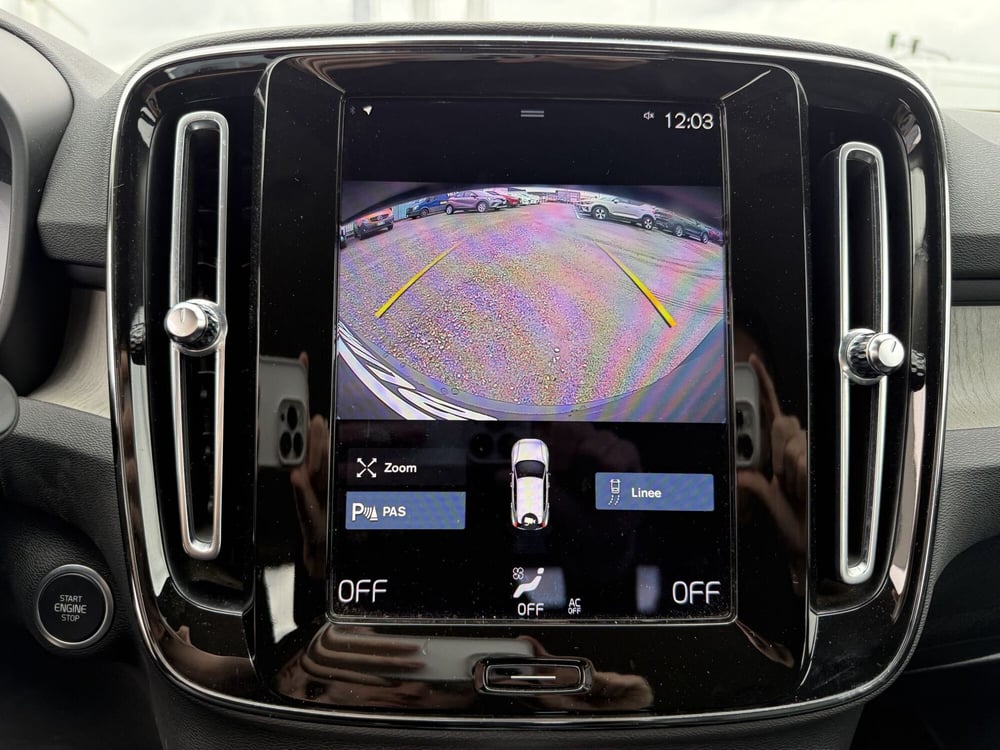 Volvo XC40 usata a Milano (12)