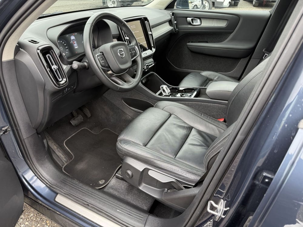 Volvo XC40 usata a Milano (13)