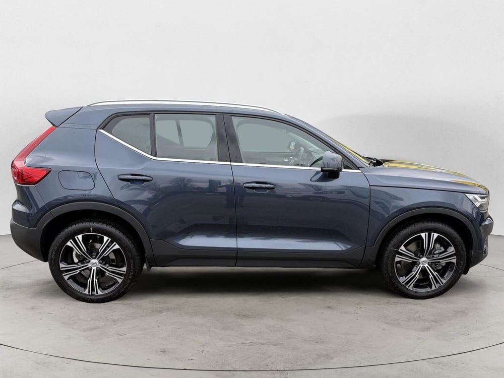 Volvo XC40 usata a Milano (8)