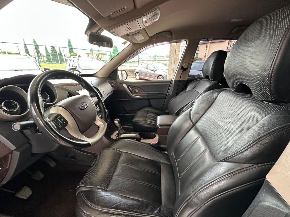 Mahindra XUV500 usata a Brescia (11)