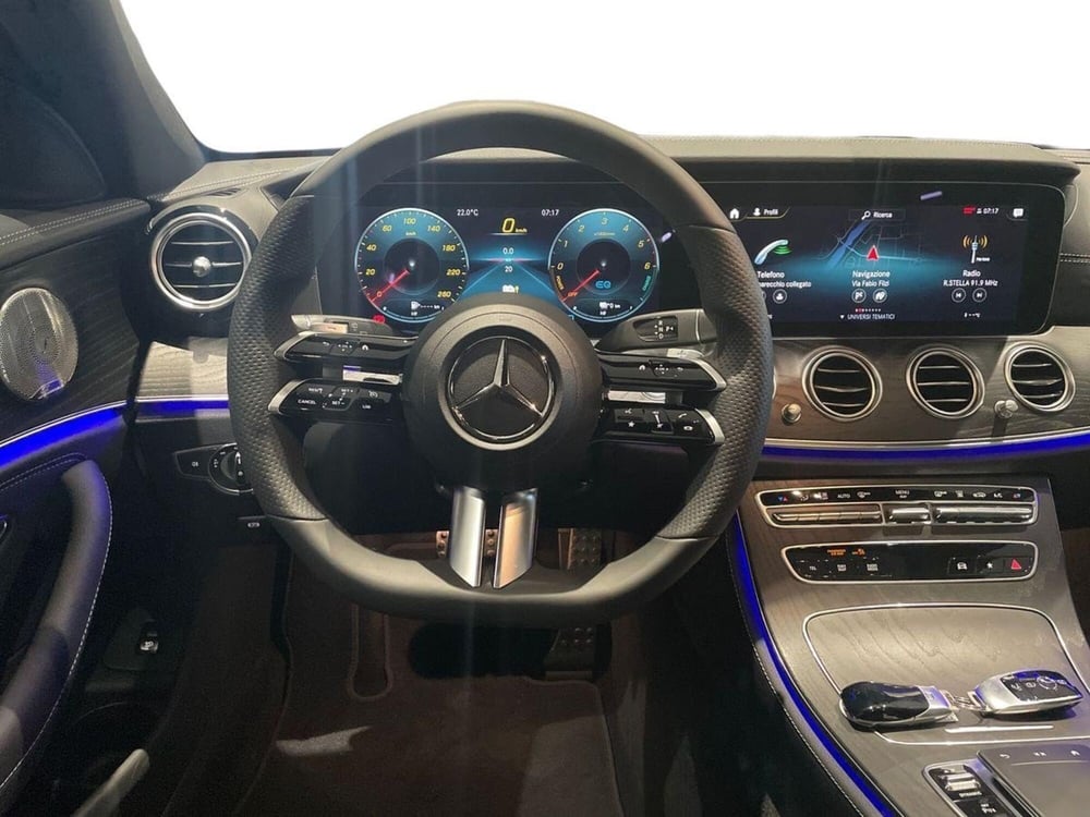 Mercedes-Benz Classe E Station Wagon nuova a Firenze (11)