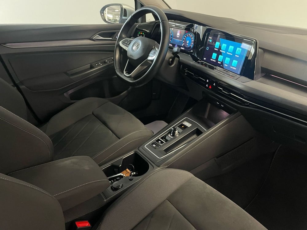 Volkswagen Golf Variant usata a L'Aquila (9)