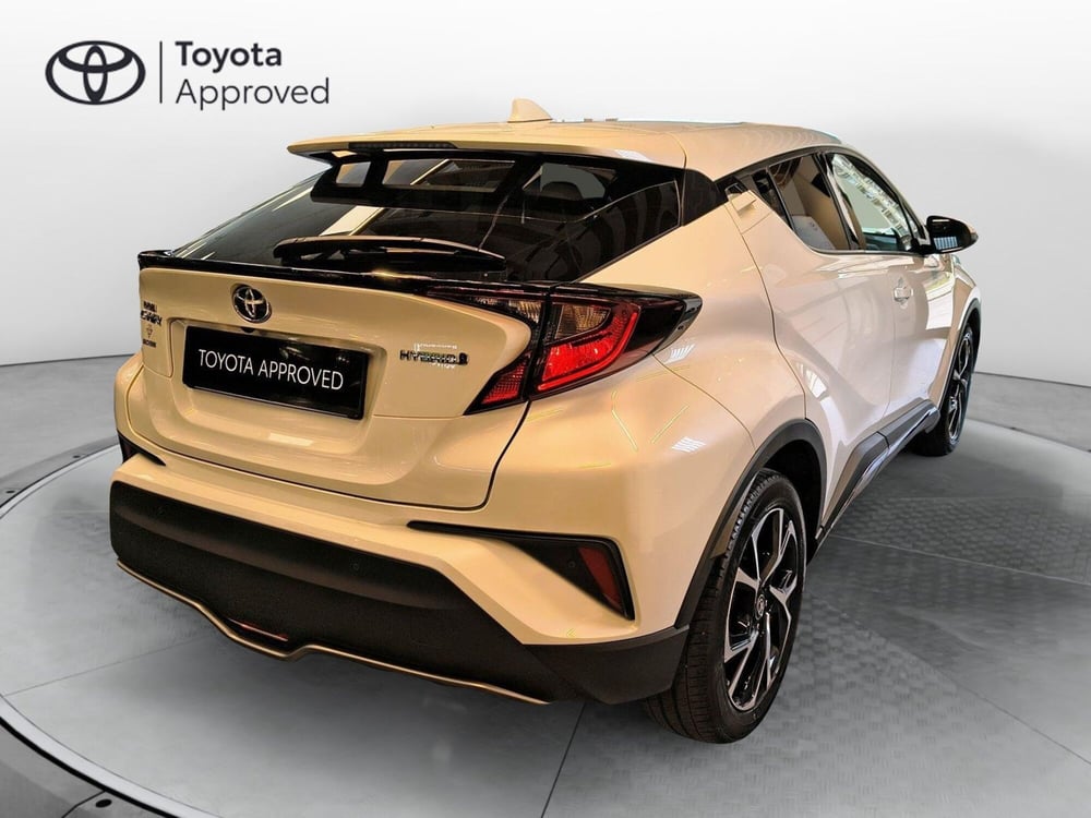 Toyota Toyota C-HR usata a Catanzaro (3)