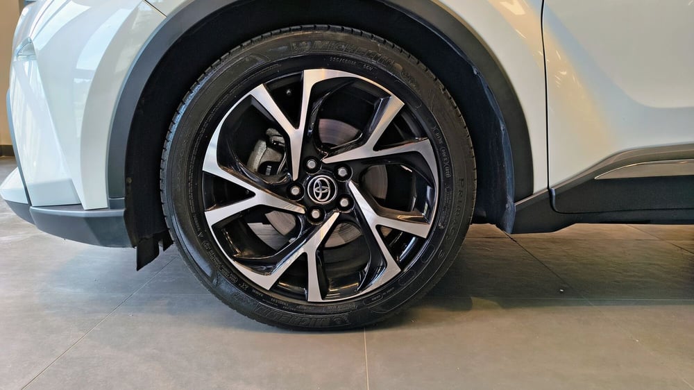 Toyota Toyota C-HR usata a Catanzaro (5)