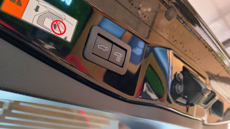 Toyota Toyota C-HR usata a Catanzaro (10)