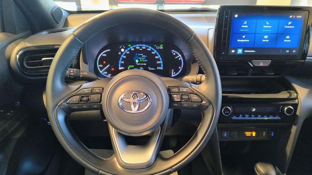 Toyota Yaris Cross usata a Catanzaro (11)