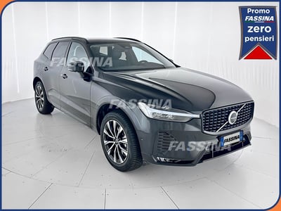 Volvo XC60 B4 automatico Plus Dark del 2024 usata a Milano